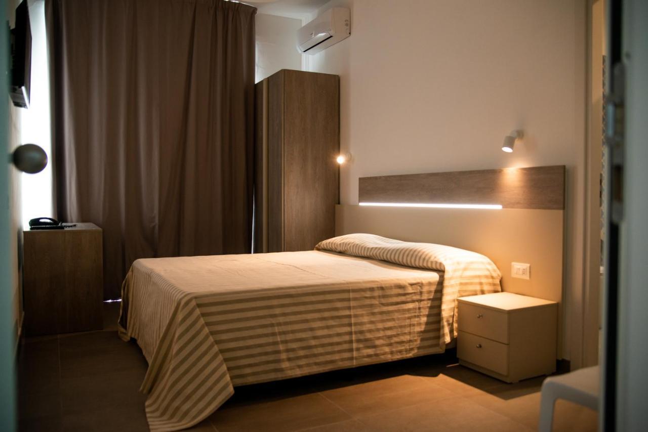 Blu Hotel Понтеканьяно Экстерьер фото